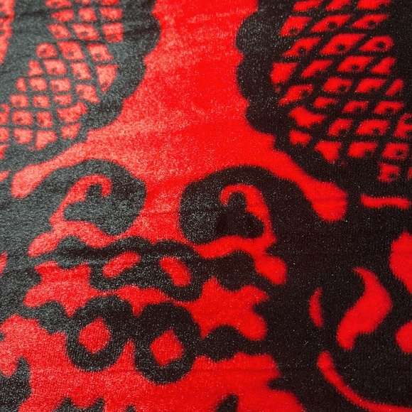 LBISSE Dress Women’s XL Velvety Stretchy Fit & Flare Red Black Boho Party - Picture 17 of 17